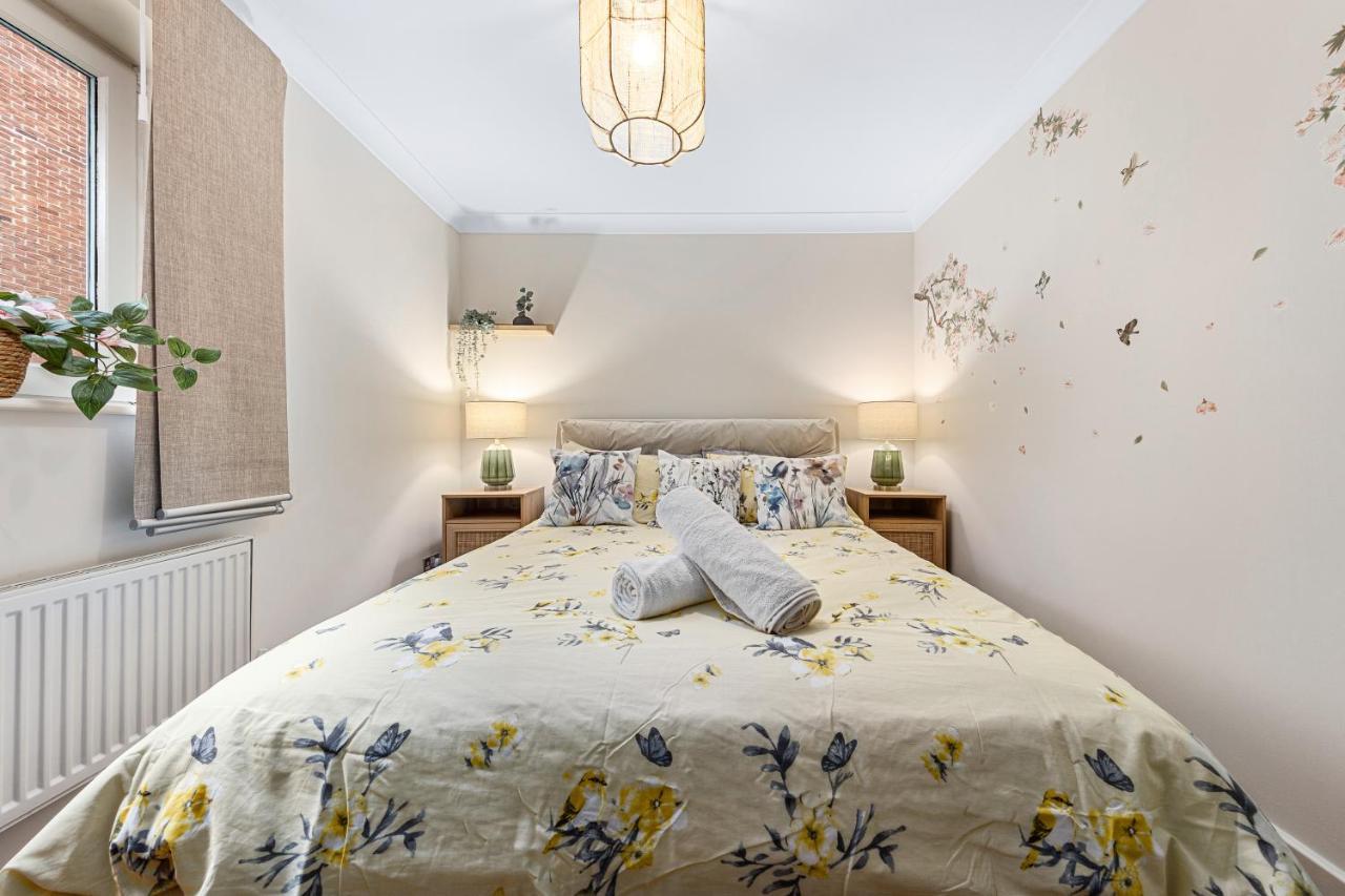 Tranquil 2 Bedroom Apartment Close To St. Paul'S Cathedral London Bagian luar foto