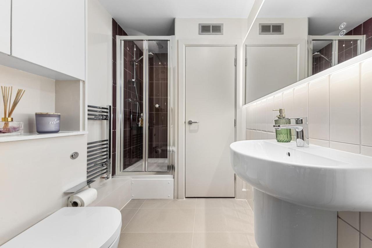 Tranquil 2 Bedroom Apartment Close To St. Paul'S Cathedral London Bagian luar foto