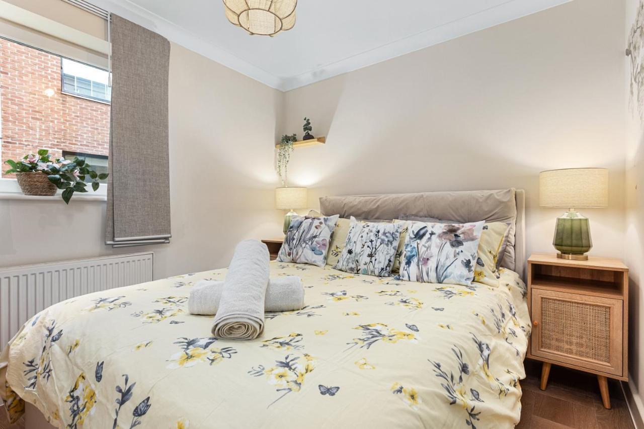 Tranquil 2 Bedroom Apartment Close To St. Paul'S Cathedral London Bagian luar foto