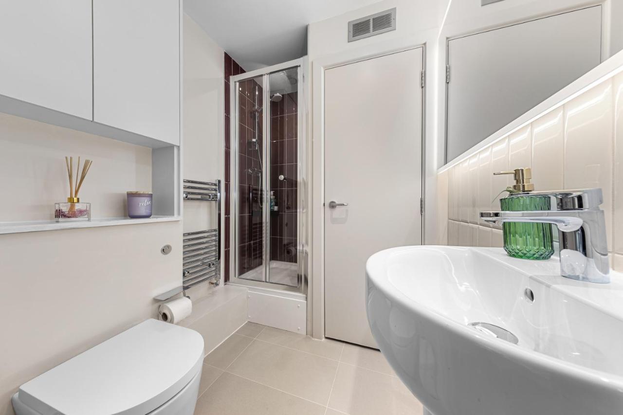 Tranquil 2 Bedroom Apartment Close To St. Paul'S Cathedral London Bagian luar foto